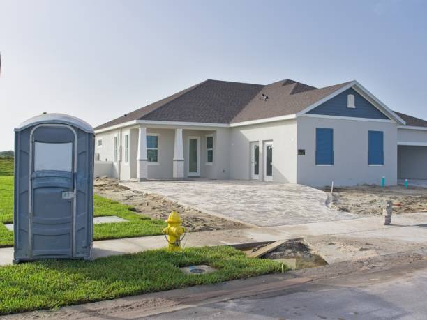Portable Toilet Options We Offer in Chandler, TX